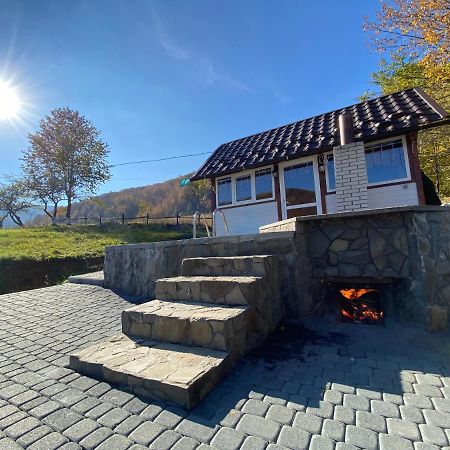 Котедж Mountain House Iaremcea Exterior foto