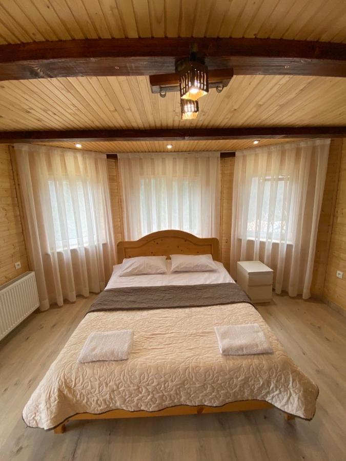 Котедж Mountain House Iaremcea Exterior foto